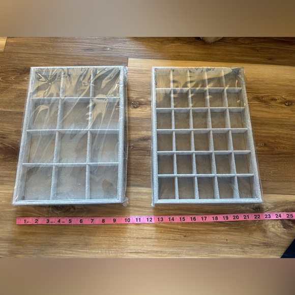 Gray Jewelry Organizer Trays New in Packaging (set of 2) - Picture 1 of 2